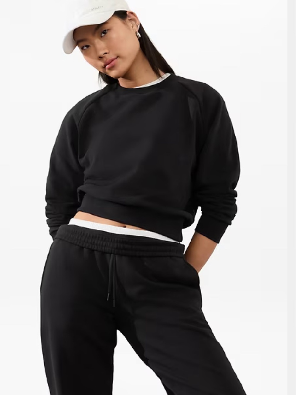 The Athleta Forever Fleece Relaxed Crew Sweatshirt in Black, size medium